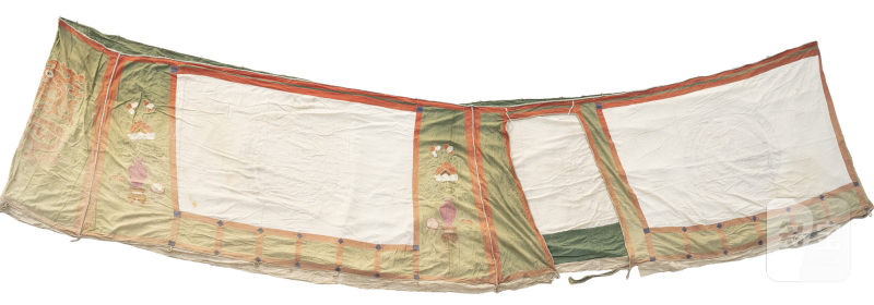 A LARGE APPLIQUÉ COTTON TENT - 图22